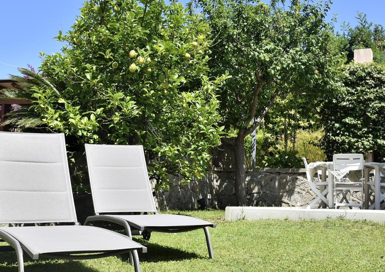 Villa Fiore Apartments Portoferraio Bagian luar foto