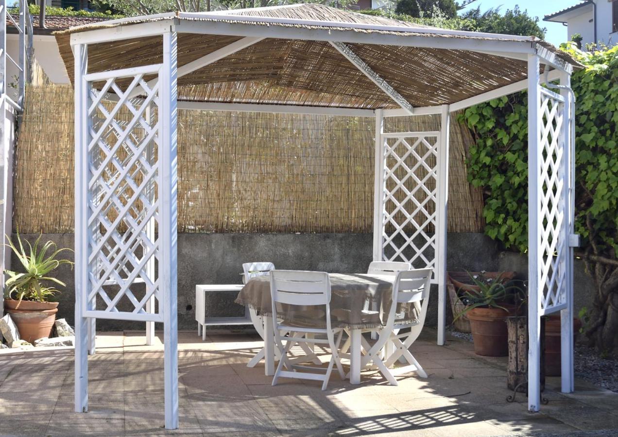 Villa Fiore Apartments Portoferraio Bagian luar foto