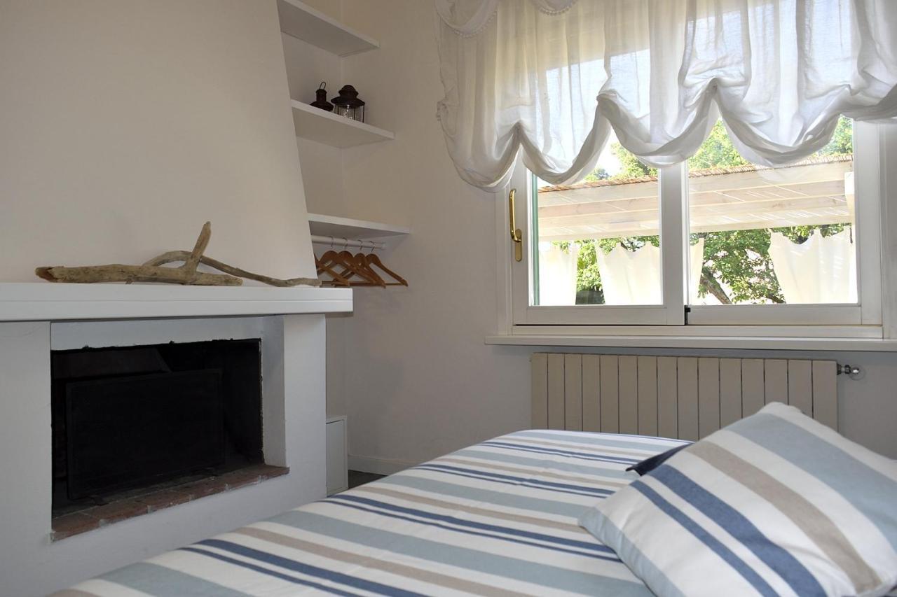 Villa Fiore Apartments Portoferraio Bagian luar foto