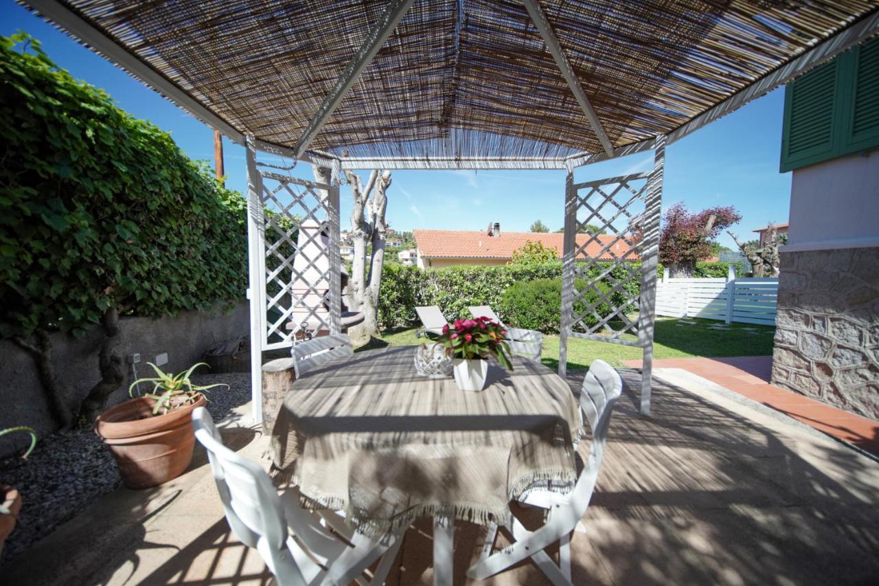 Villa Fiore Apartments Portoferraio Bagian luar foto