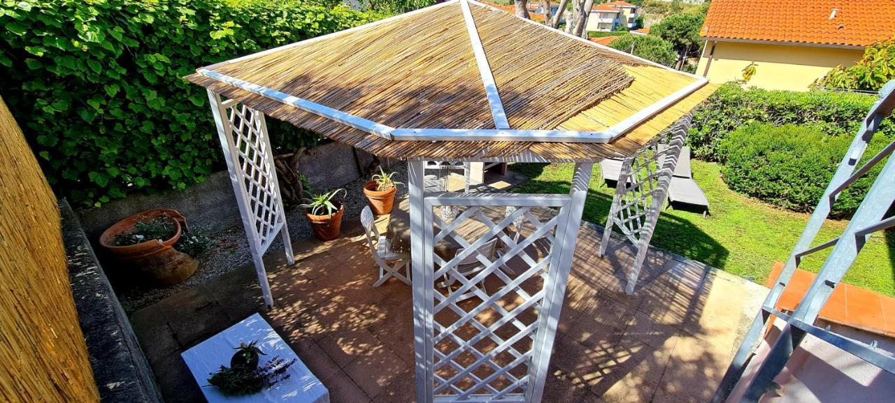 Villa Fiore Apartments Portoferraio Bagian luar foto