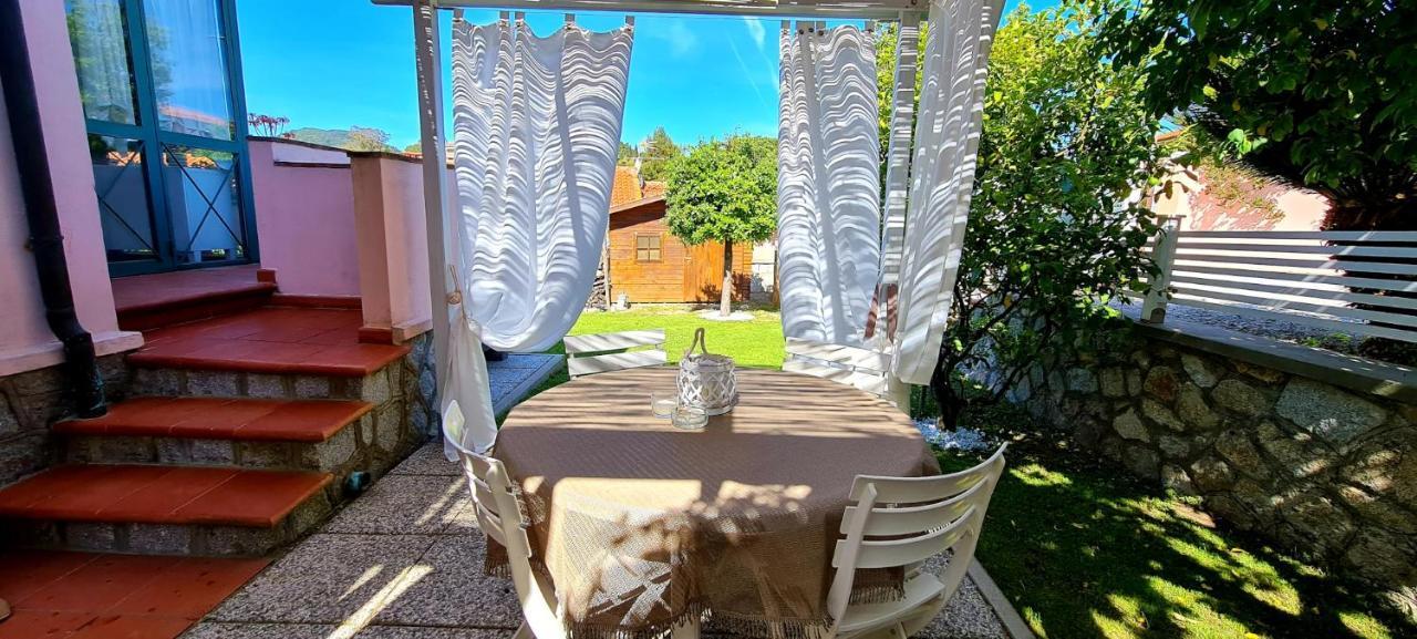 Villa Fiore Apartments Portoferraio Bagian luar foto